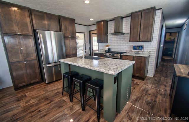 114126 S 4203 Road, Checotah, OK 74426