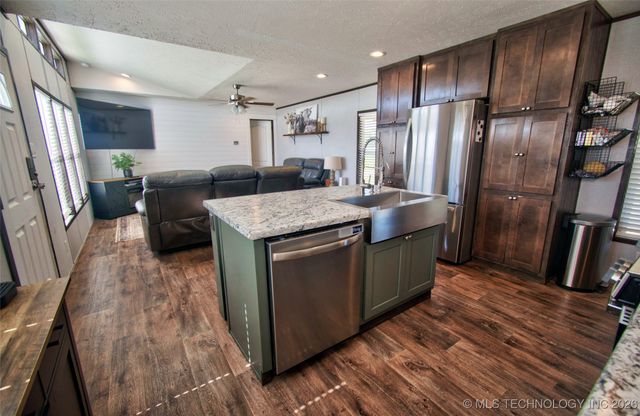 114126 S 4203 Road, Checotah, OK 74426