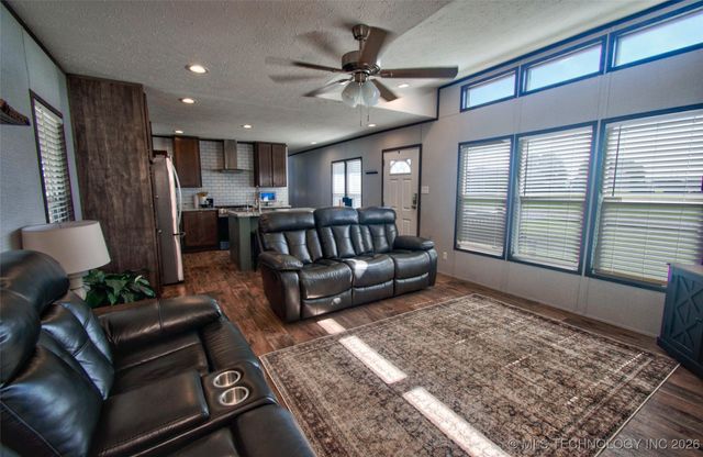 114126 S 4203 Road, Checotah, OK 74426