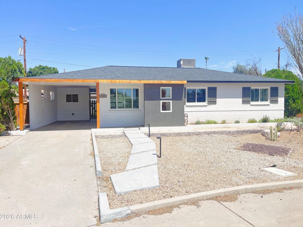 2340 E Turney Avenue, Phoenix, AZ 85016