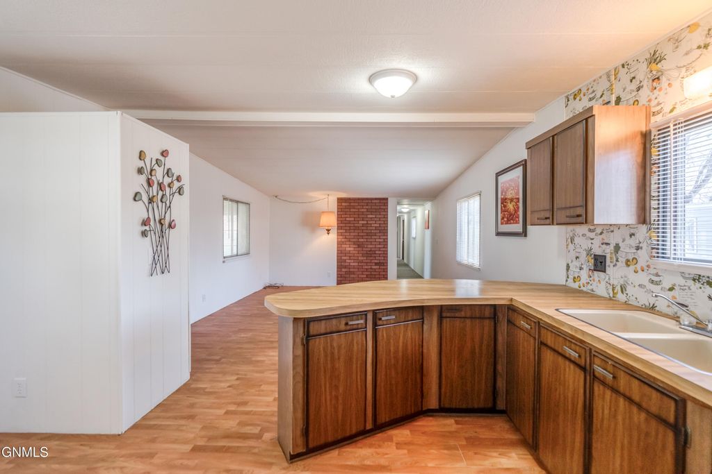 1119 University Drive, Bismarck, ND 58504 photo 11