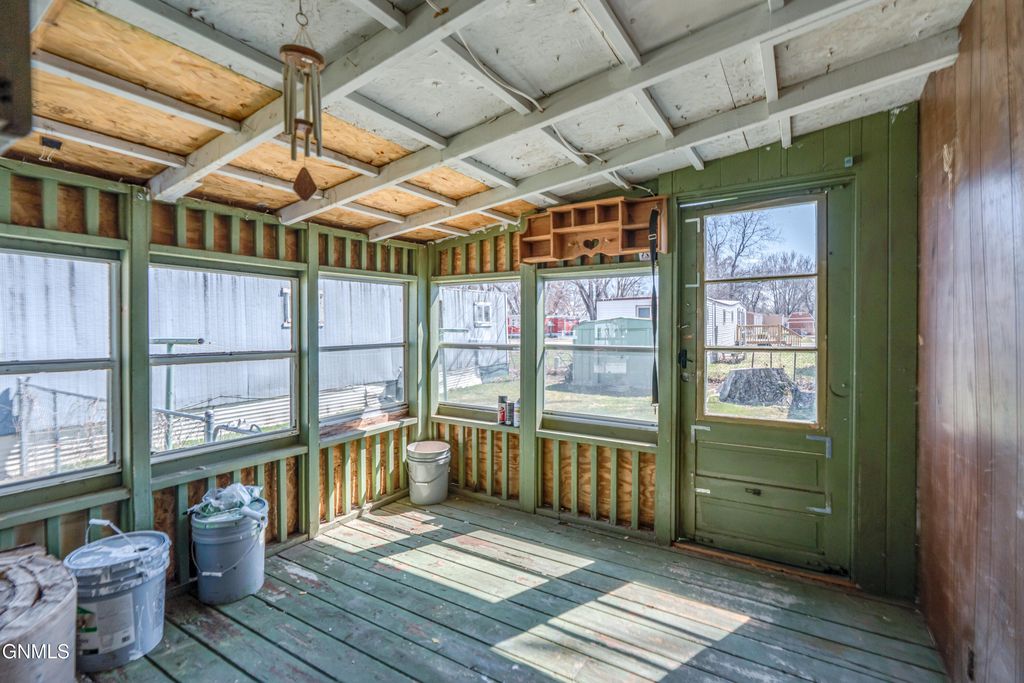 1119 University Drive, Bismarck, ND 58504 photo 3