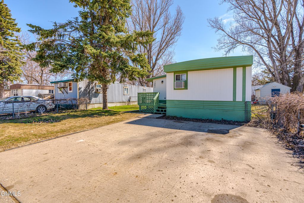 1119 University Drive, Bismarck, ND 58504 photo 33