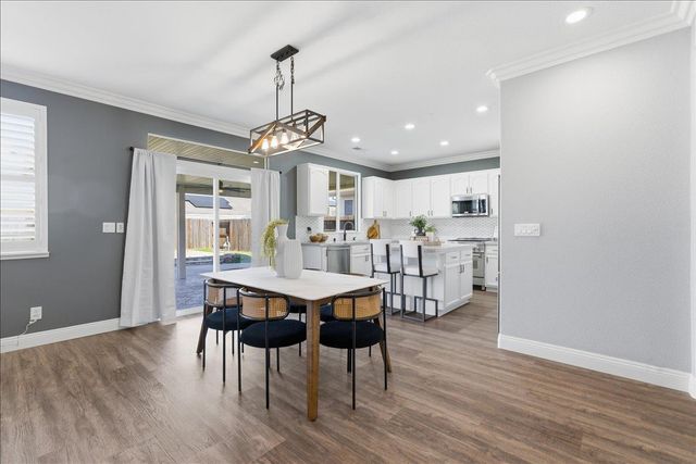 1759 Powder Way, Plumas Lake, CA 95961