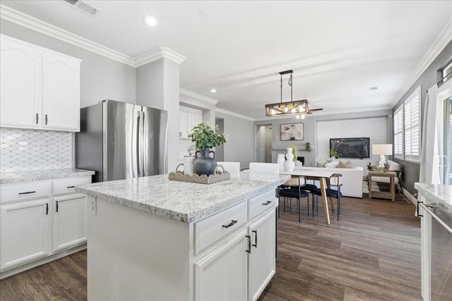 1759 Powder Way, Plumas Lake, CA 95961