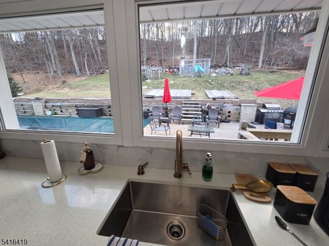 155 Degray St, North Haledon Boro, NJ 07508