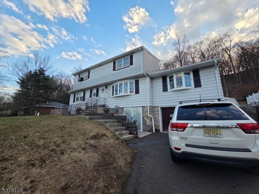 155 Degray St, North Haledon Boro, NJ 07508
