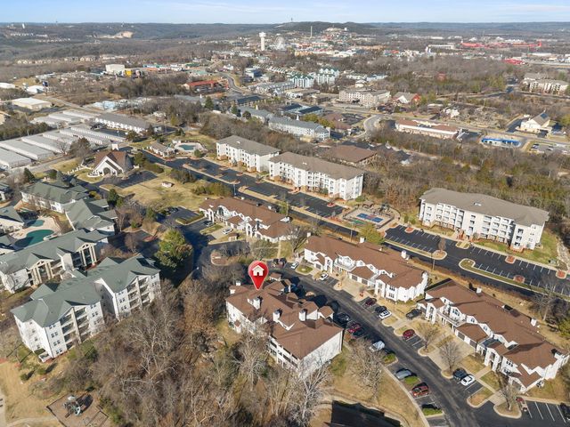 106 Oxford Drive 8, Branson, MO 65616