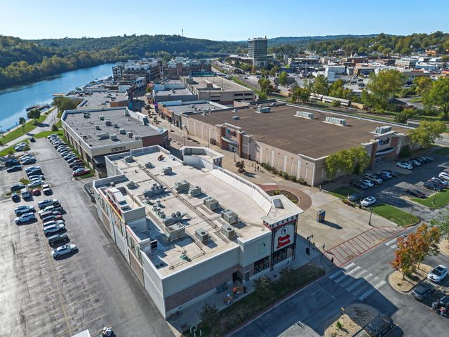 106 Oxford Drive 8, Branson, MO 65616