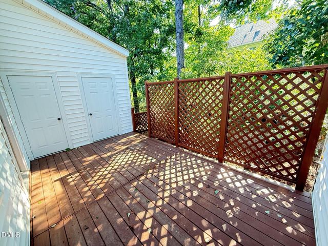 5523 Cottonrose Lane, Raleigh, NC 27606