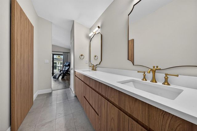 1505 SE 11TH Street, Fort Lauderdale, FL 33316