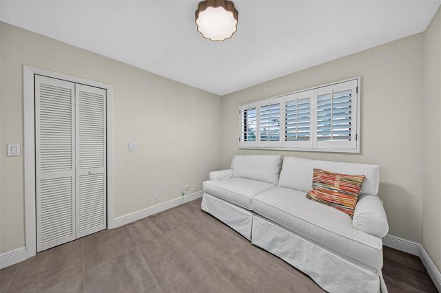 1505 SE 11TH Street, Fort Lauderdale, FL 33316