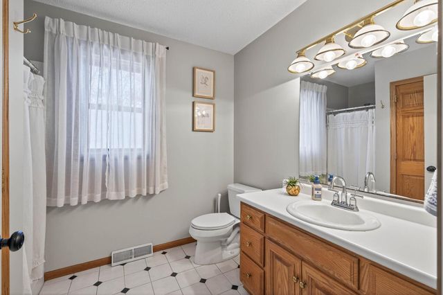 21122 County Road 81 NW, Big Lake, MN 55309