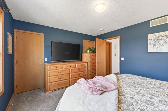 21122 County Road 81 NW, Big Lake, MN 55309