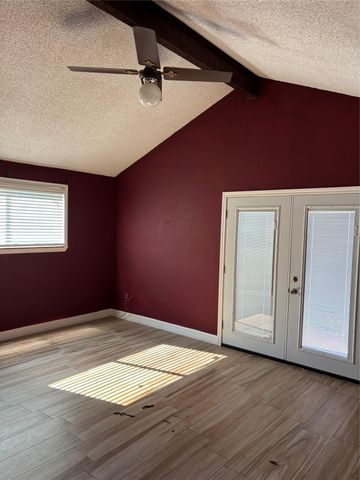 2707 Stonehedge Drive, Baytown, TX 77521
