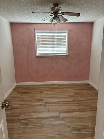 2707 Stonehedge Drive, Baytown, TX 77521