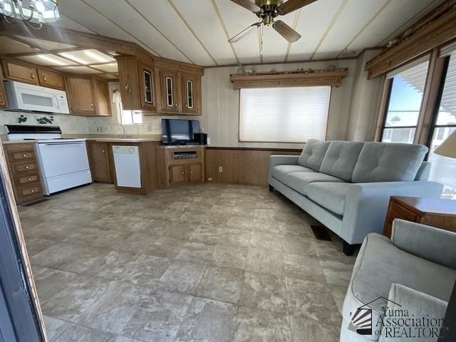 11295 S Clara Anita Dr, Yuma, AZ 85367