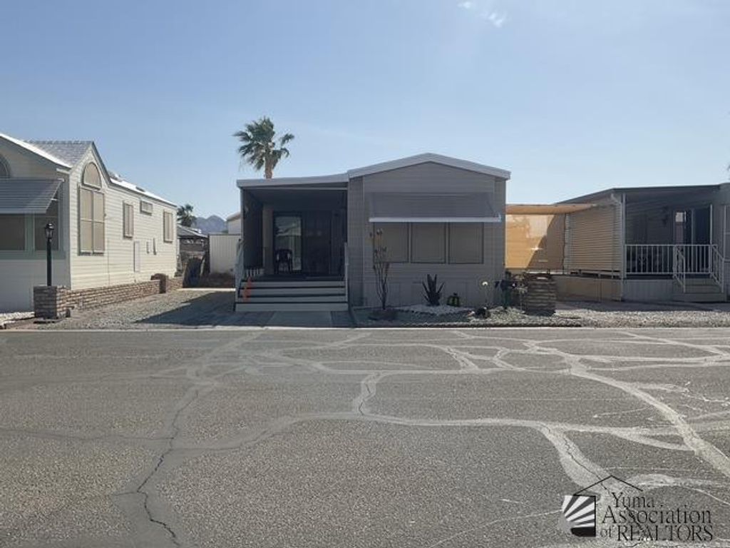 11295 S Clara Anita Dr, Yuma, AZ 85367