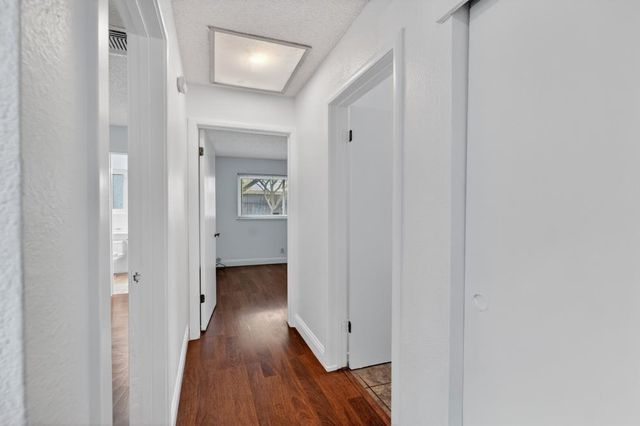 1754 Urbana Way, Sacramento, CA 95833