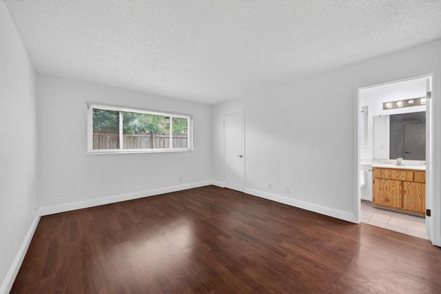 1754 Urbana Way, Sacramento, CA 95833