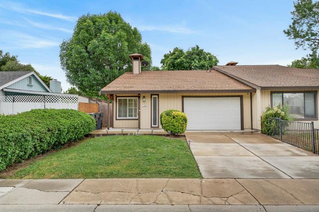 1754 Urbana Way, Sacramento, CA 95833