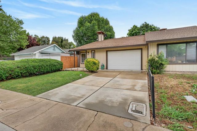 1754 Urbana Way, Sacramento, CA 95833