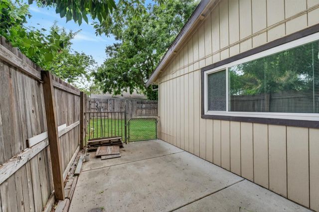 1754 Urbana Way, Sacramento, CA 95833
