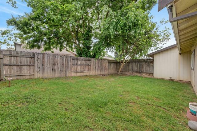 1754 Urbana Way, Sacramento, CA 95833