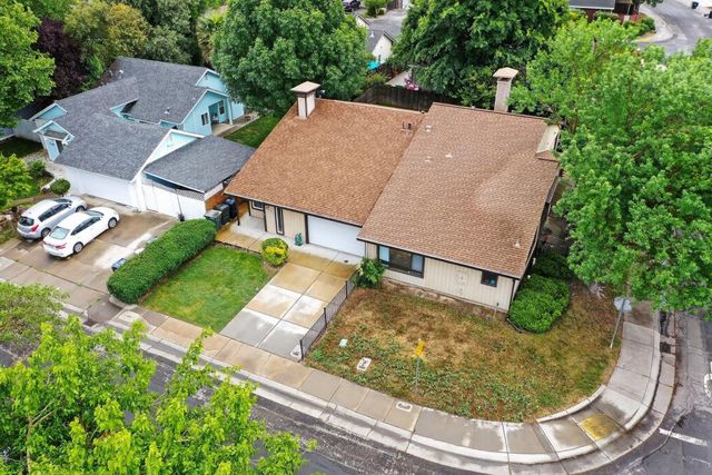 1754 Urbana Way, Sacramento, CA 95833