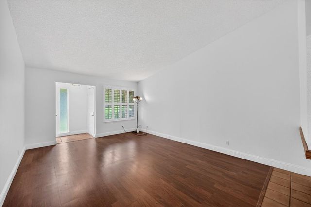 1754 Urbana Way, Sacramento, CA 95833