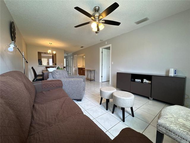 9502 DARIEN AVENUE 9502, Orlando, FL 32817