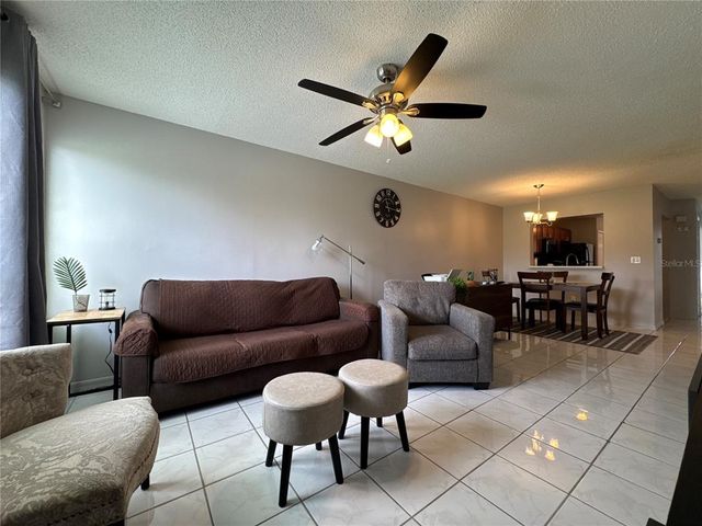 9502 DARIEN AVENUE 9502, Orlando, FL 32817