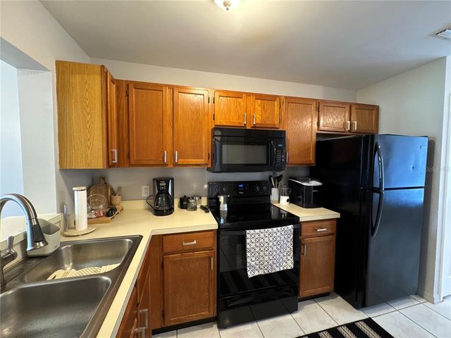 9502 DARIEN AVENUE 9502, Orlando, FL 32817