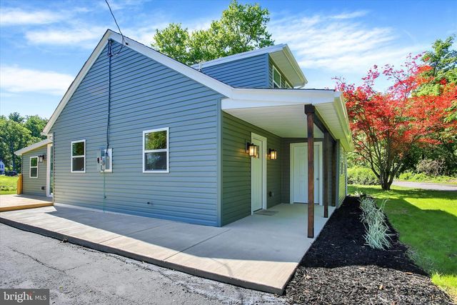 876 CARDINAL LN, Lewisberry, PA 17339