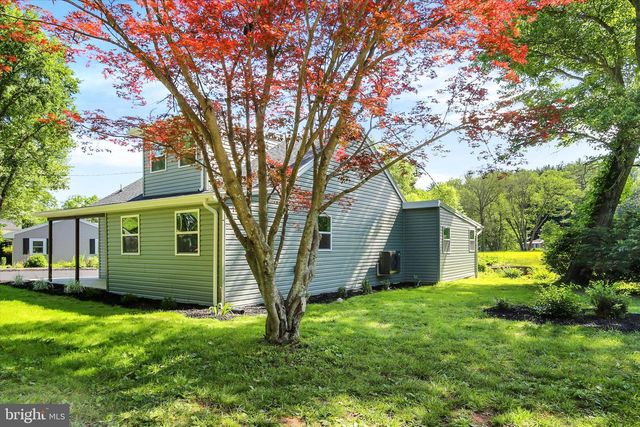 876 CARDINAL LN, Lewisberry, PA 17339