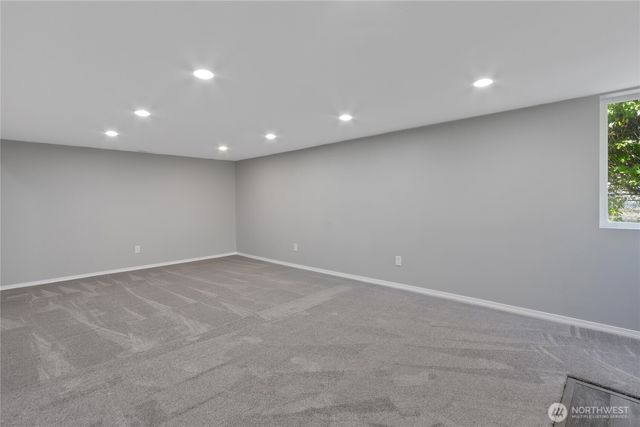 2306 S 249th Street, Kent, WA 98032