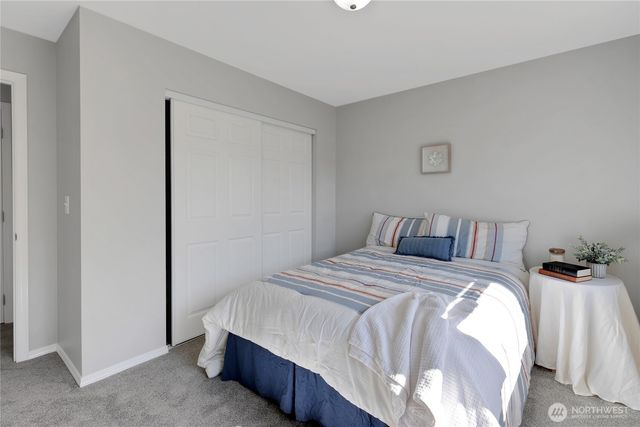 2306 S 249th Street, Kent, WA 98032