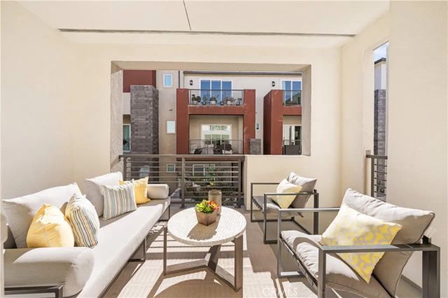 344 Tank, Irvine, CA 92618