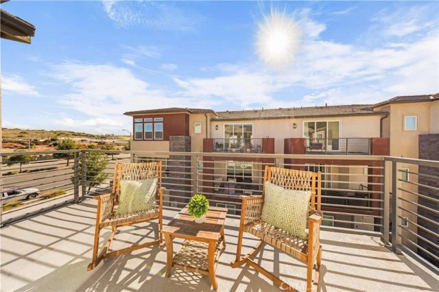 344 Tank, Irvine, CA 92618