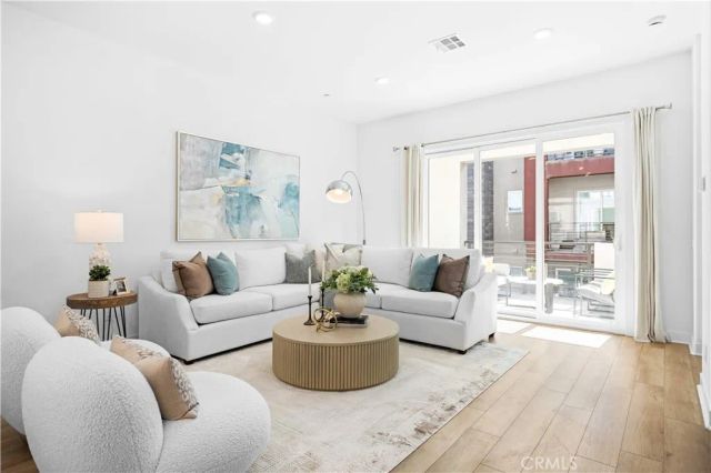 344 Tank, Irvine, CA 92618