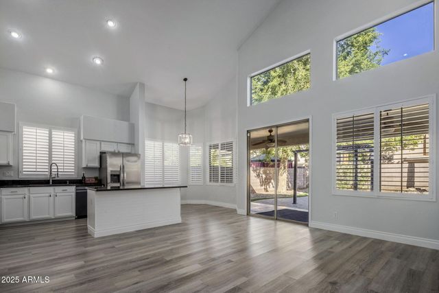 2900 E RIVIERA Place, Chandler, AZ 85249