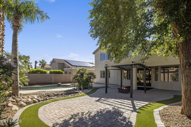 2900 E RIVIERA Place, Chandler, AZ 85249