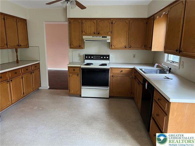 2507 Swanson Street, Easton, PA 18045