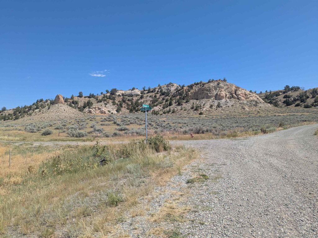 322 Irish Rock Dr, Meeteetse, WY 82433 photo 6