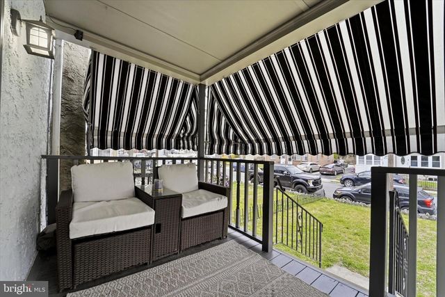 825-827 BROAD ST, Darby, PA 19023