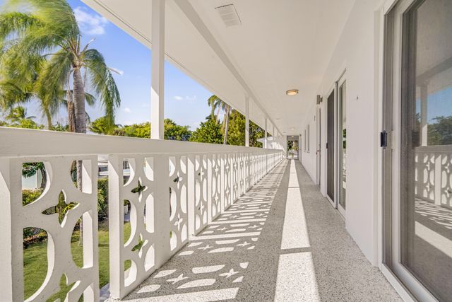 2649 Lake Drive 1, Singer Island, FL 33404