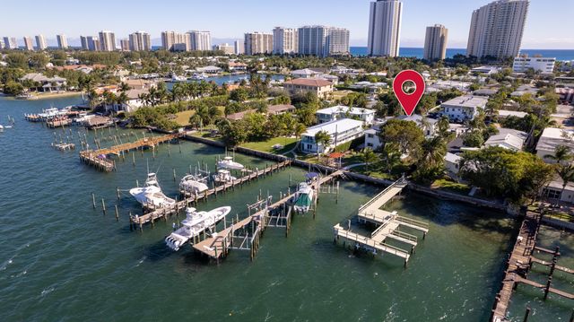 2649 Lake Drive 1, Singer Island, FL 33404