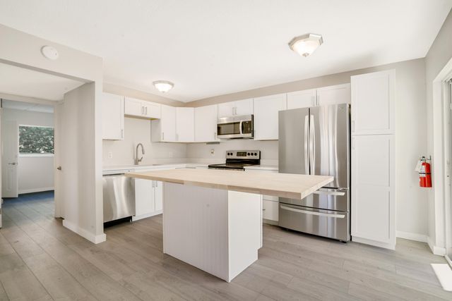 2649 Lake Drive 1, Singer Island, FL 33404