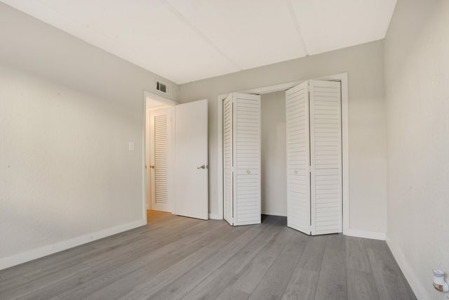 2649 Lake Drive 1, Singer Island, FL 33404