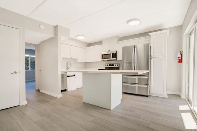 2649 Lake Drive 1, Singer Island, FL 33404